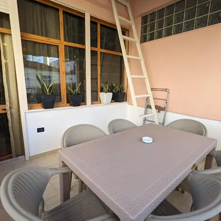 Classic Villa-spacious Center Free Parking Willa